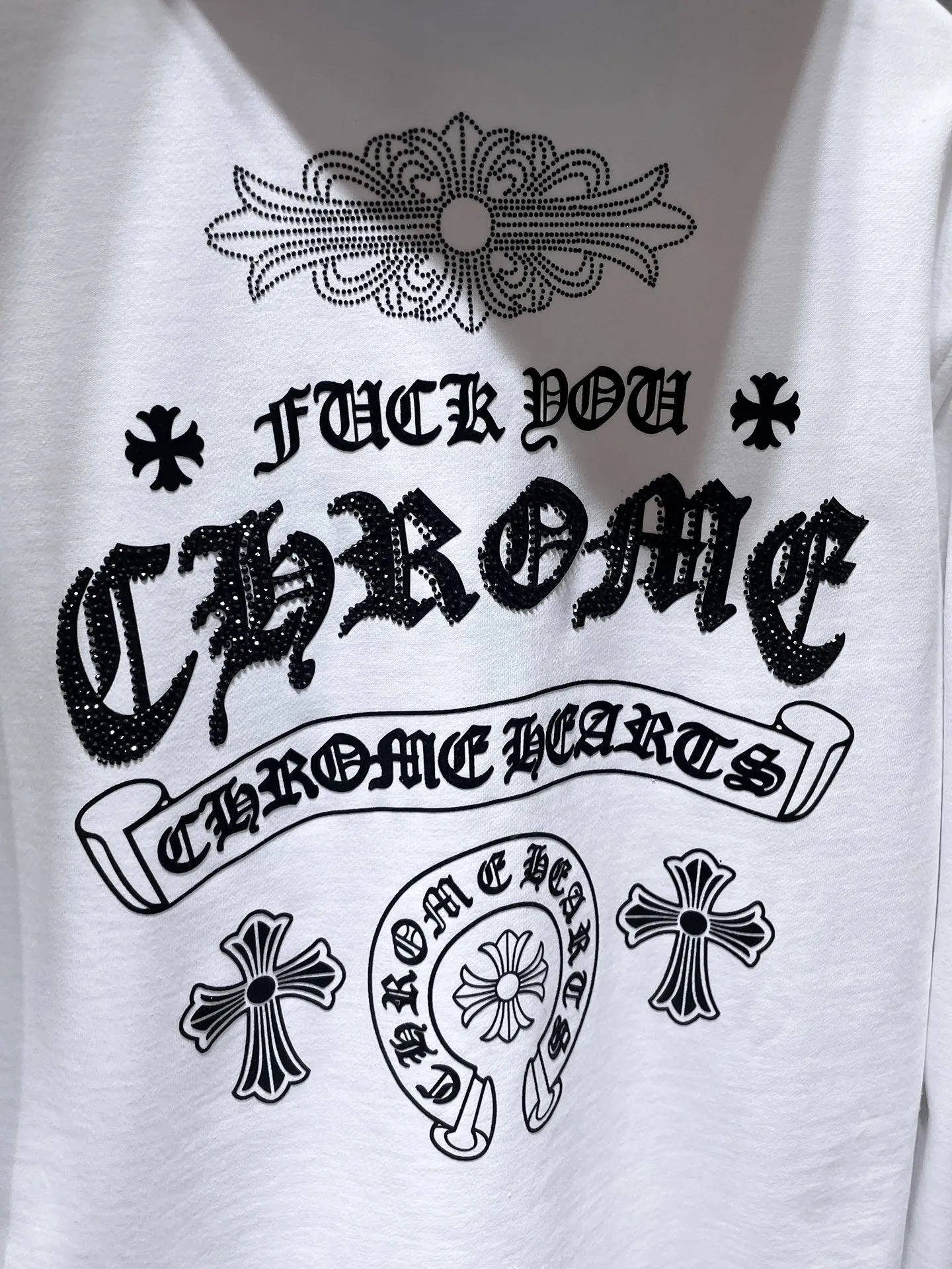 P270 Chrome Hearts Autumn and Winter 2025 counter synchronization❤️ Heavy-duty horseshoe Sanskrit letter hooded sweatshirt, hot diamond ➕ silicone ➕ flocking, improved customized version 1:1 high-gram weight high-quality fabric Recommended color: white black code number: S, M, L, XL